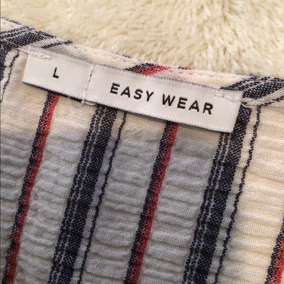 Top - Picture 3 of 3